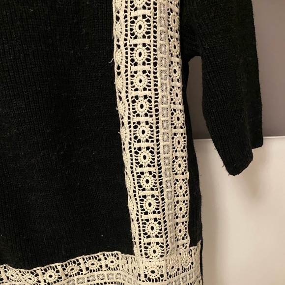 Knit Black Blouse - Picture 4 of 6